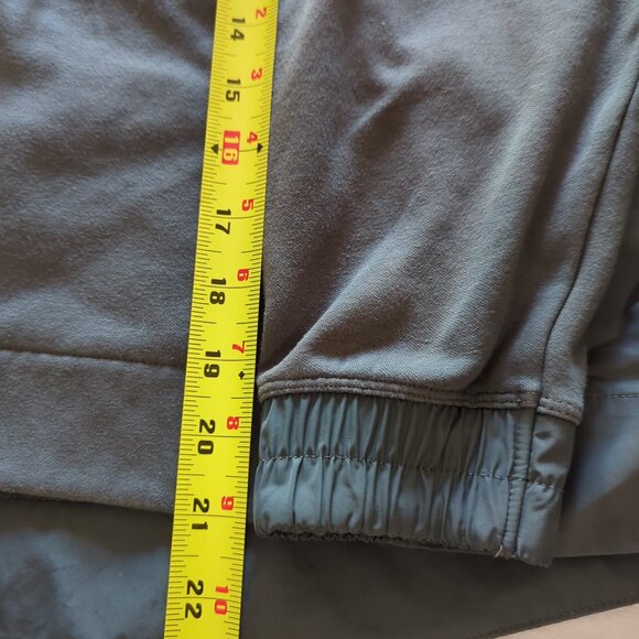 Athleta Triumph Crewneck Sweatshirt in Bali Green, Size XS - Picture 10 of 10